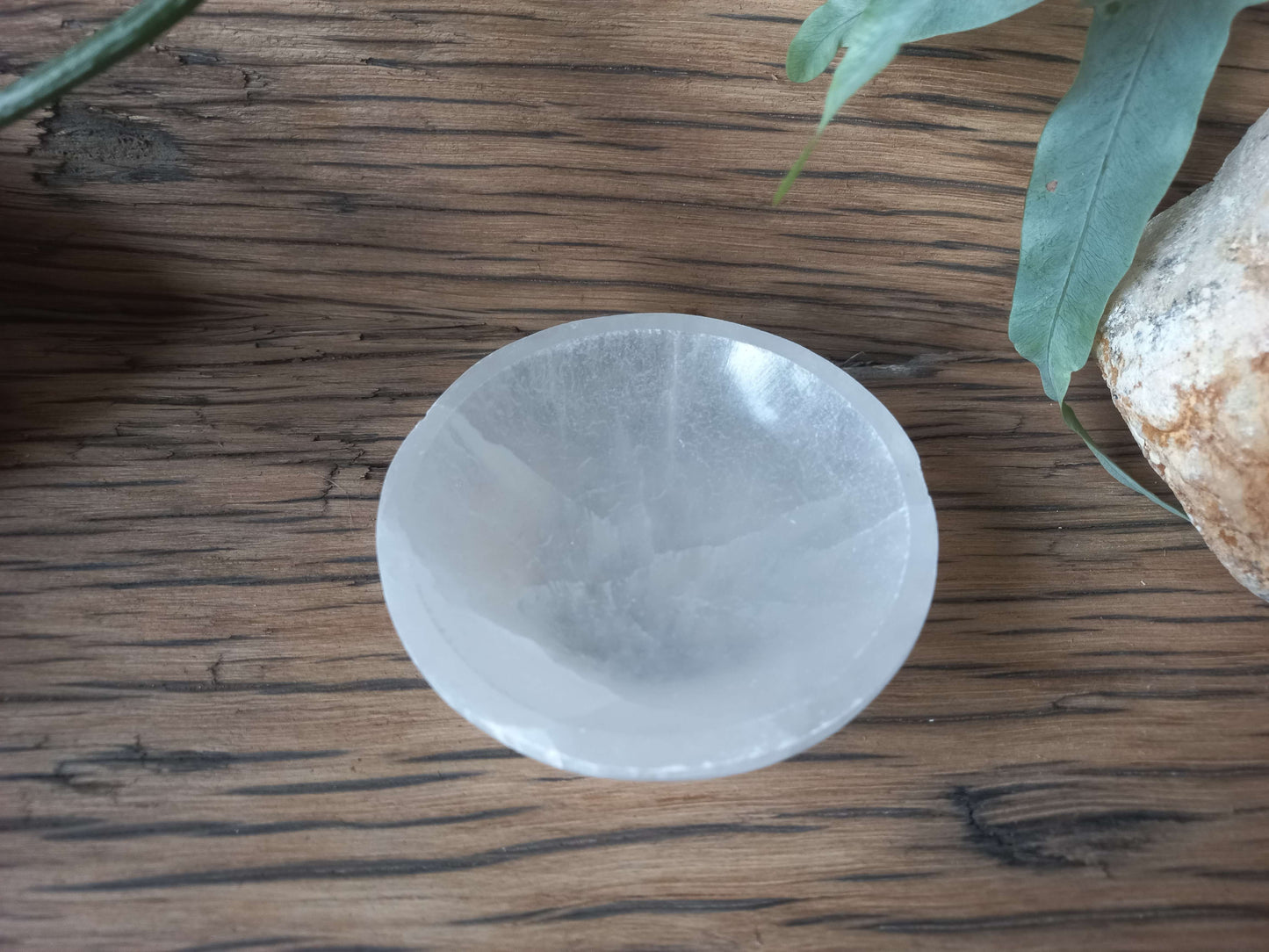 Seleniet schaaltje met gouden driehoek