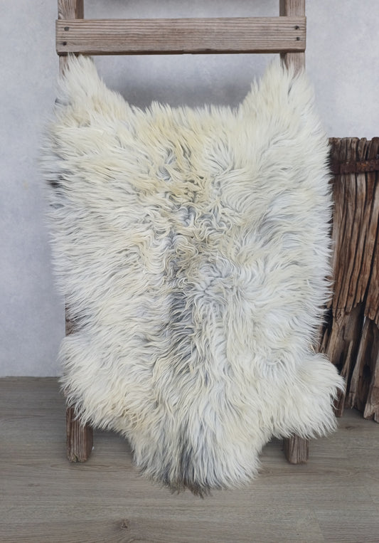 Schapenvacht Heidschnucke M